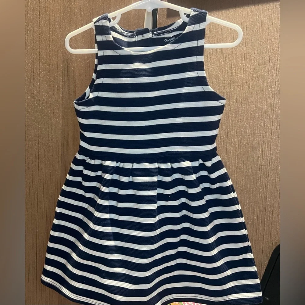 Baby GAP Kids Navy and White Striped Top - Picture 1 of 5